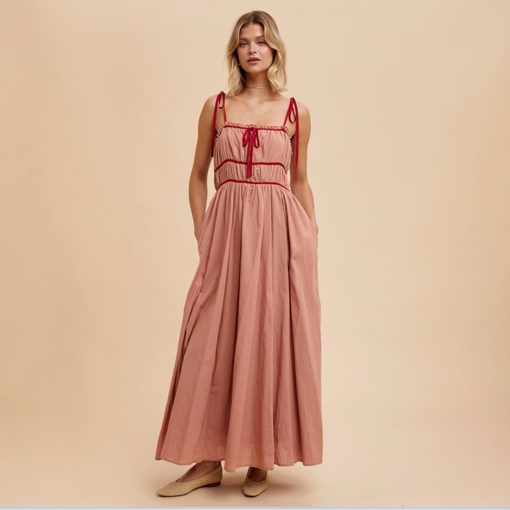 BOHO MAXI DRESS WITH CONTRAST TRIM